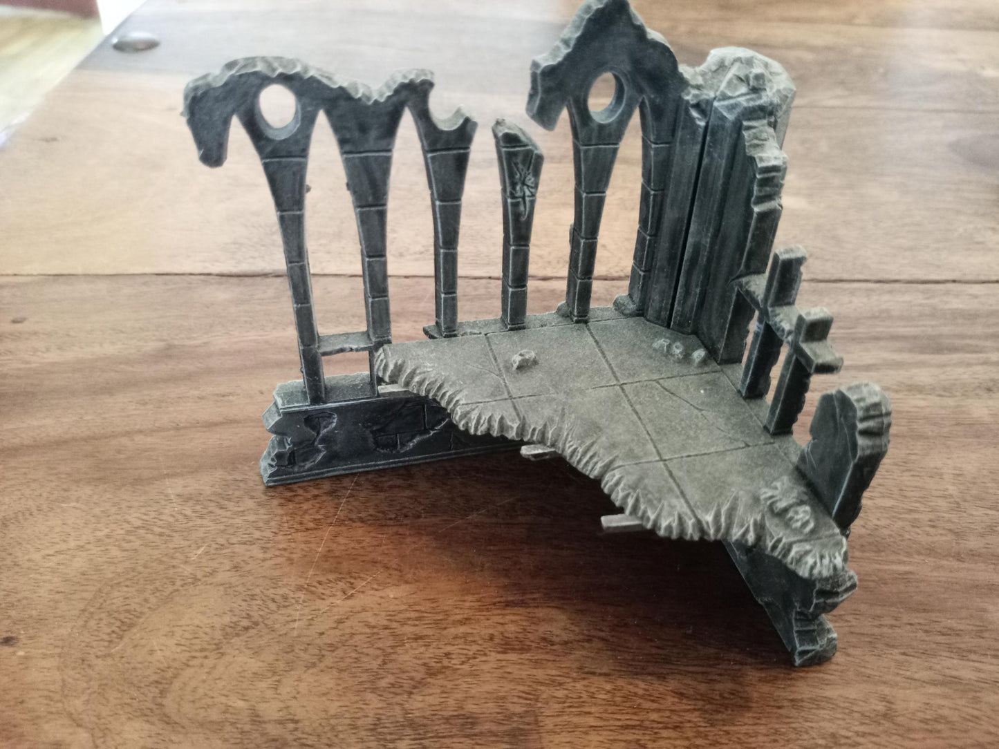 Warhammer 40K Ruined Buildings Scenery Cadian Adepta Sororitas Terrain Games Workshop