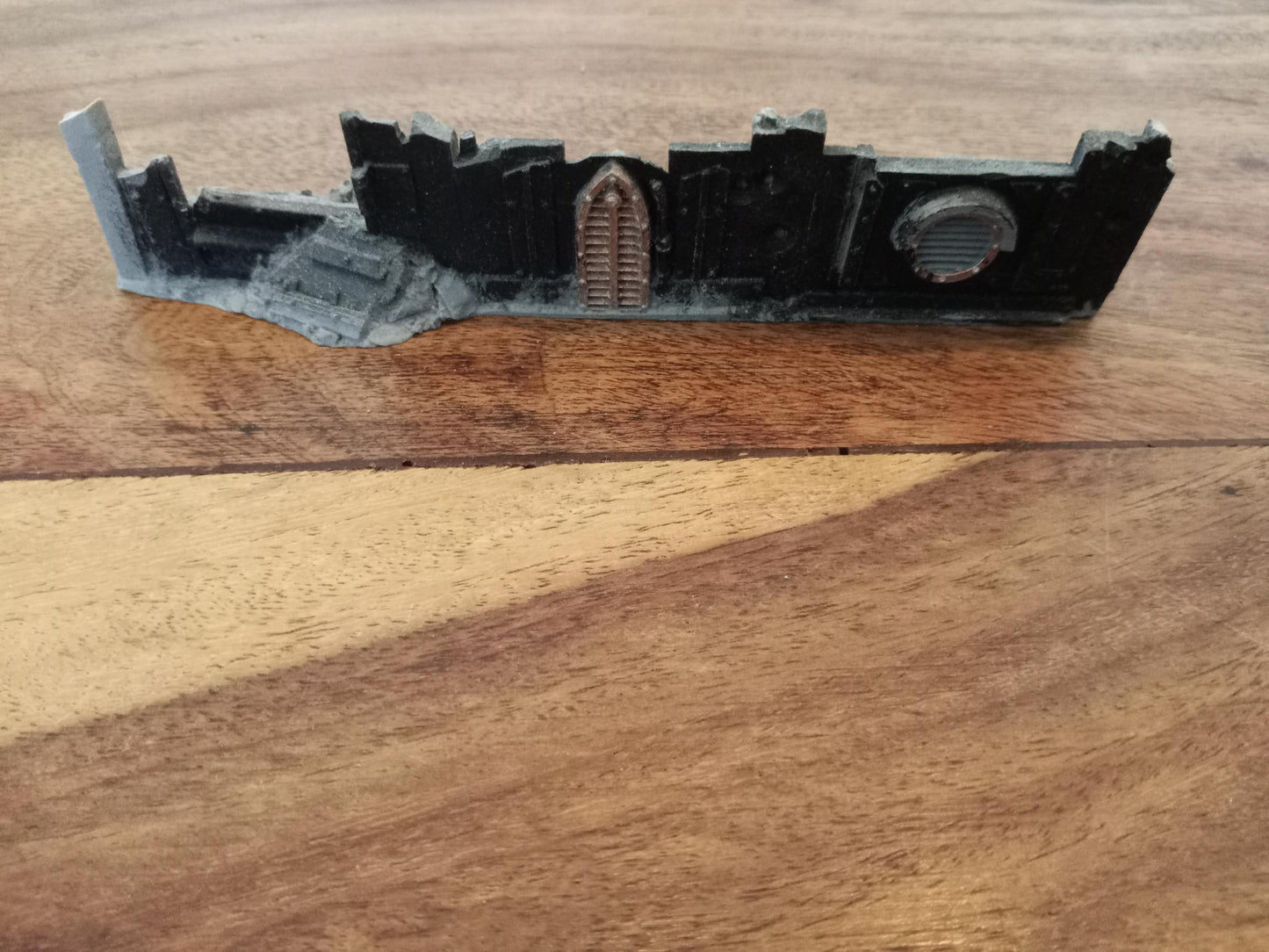 Warhammer 40K Scatter terrain Ruins Wall Games Workshop