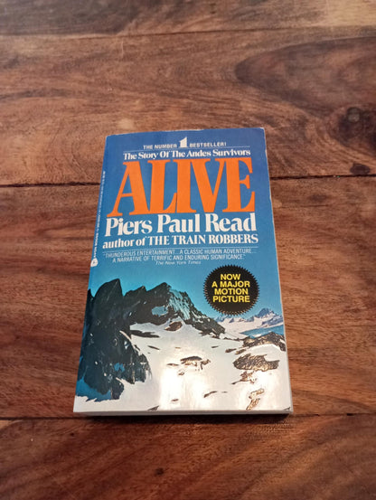 ALIVE Alive: The Story of the Andes Survivors Piers Paul Read 1975