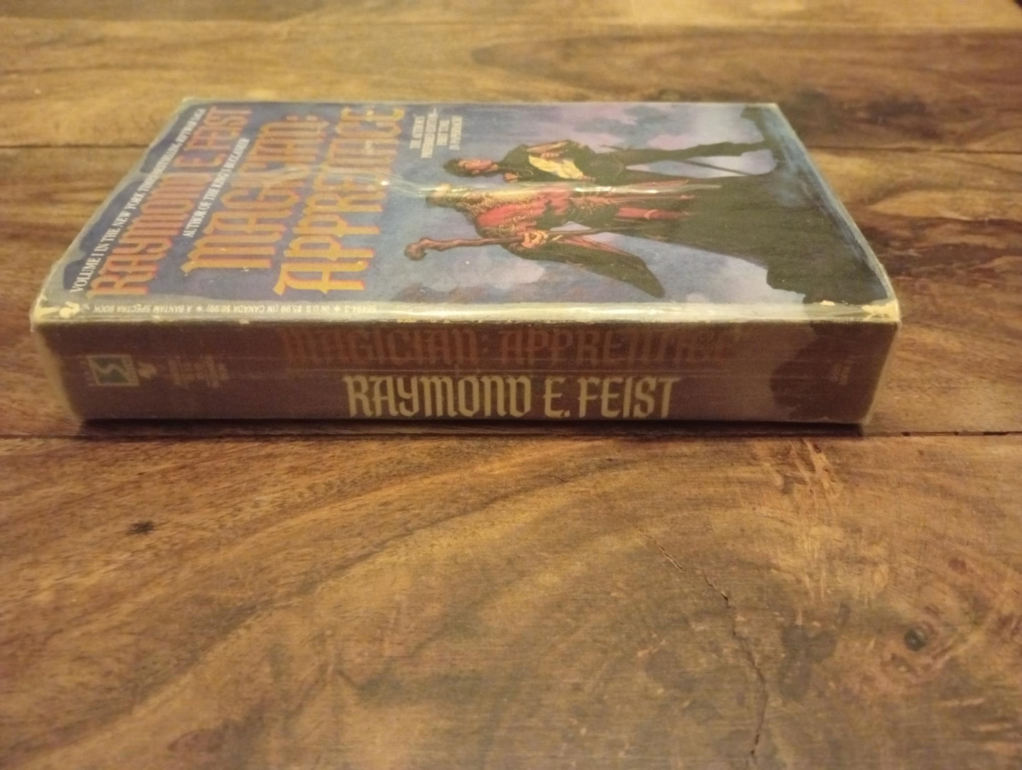 Magician Apprentice Riftwar Saga Volume #1 Raymond E. Feist Bantam Books 1994