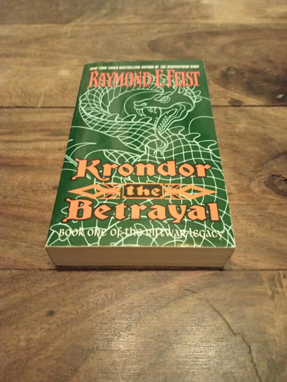 Krondor The Betrayal The Riftwar Legacy #3 Raymond E. Feist Avon Books 1998