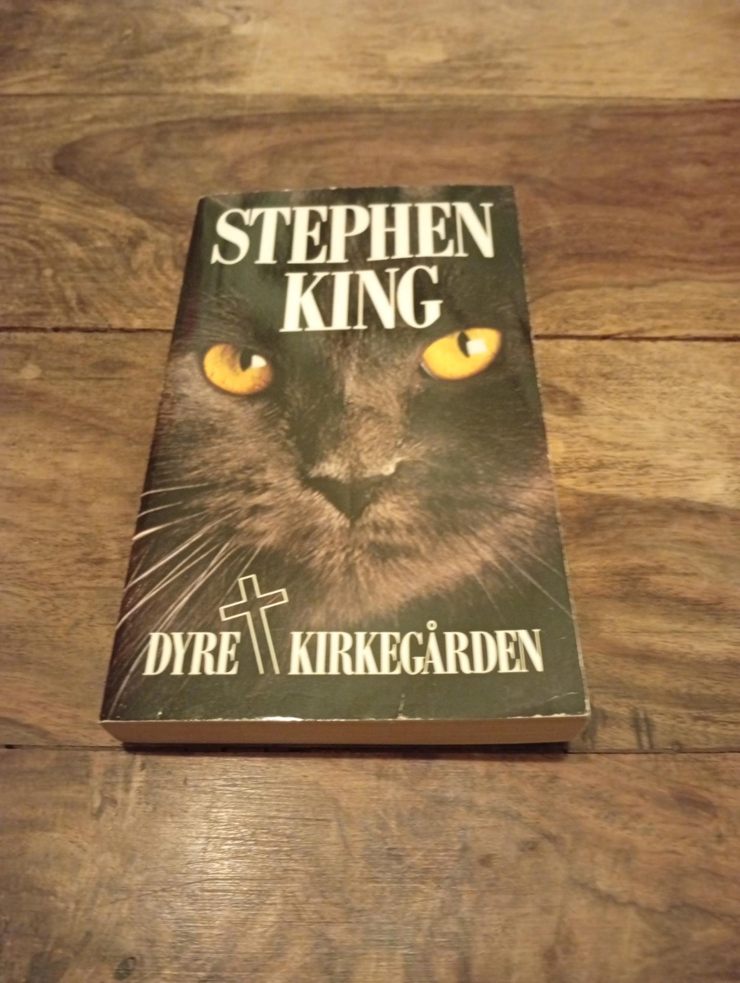 Dyrekirkegården Stephen King Vinter 1987