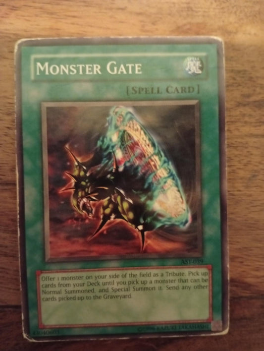 Yu-Gi-Oh! Monster Gate AST-039