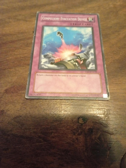 Yu-Gi-Oh! Compulsory Evacuation Device YSD-EN038