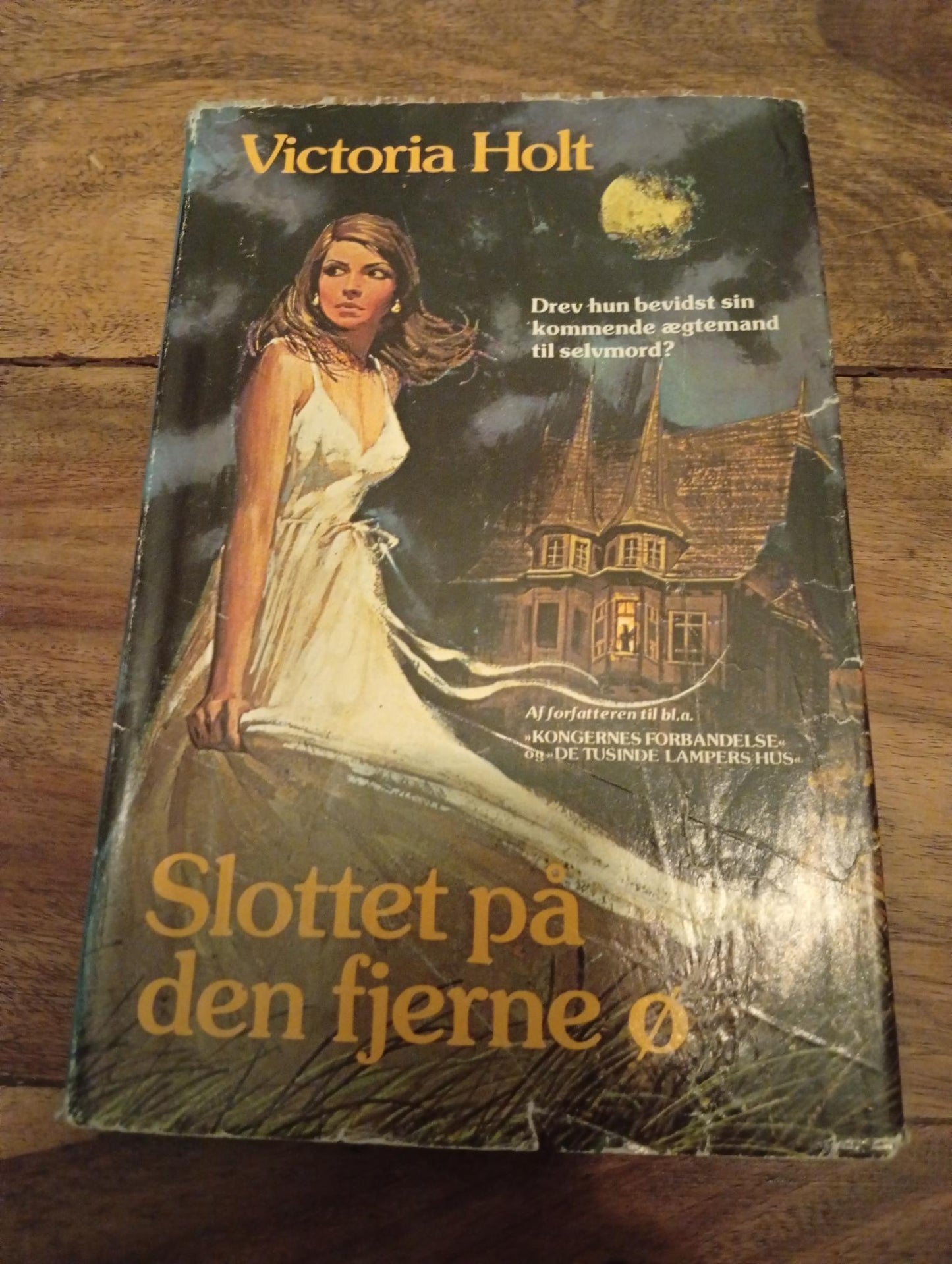 Slottet på den fjerne ø Victoria Holt Lademann 1977