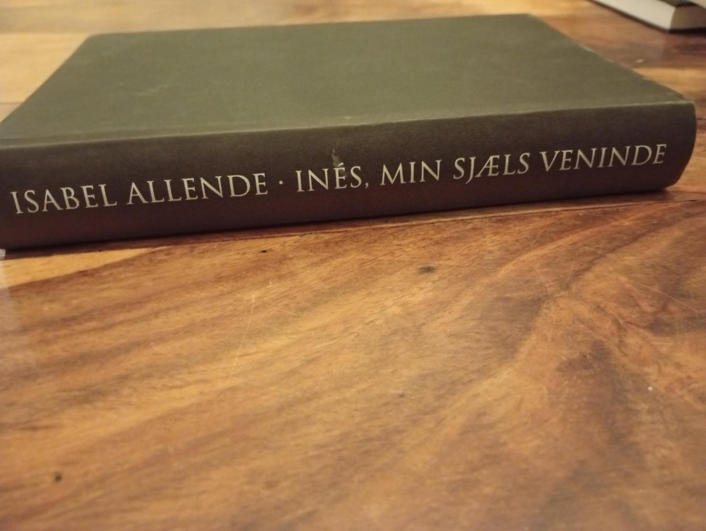 Inés, min sjæls veninde Isabel Allende Gyldendal 2007