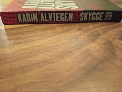 Skygge Karin Alvtegen Tiderne Skifter 2007