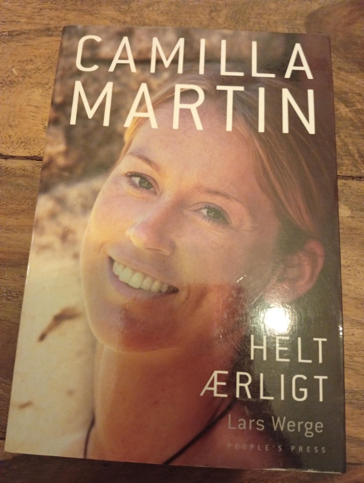 Camilla Martin - helt ærligt Lars Werge Andersen People´sPress 2003