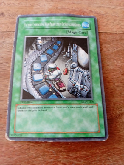 Yu-Gi-Oh! Factory Underground Mass Production Of Smuggled goods DCR-008