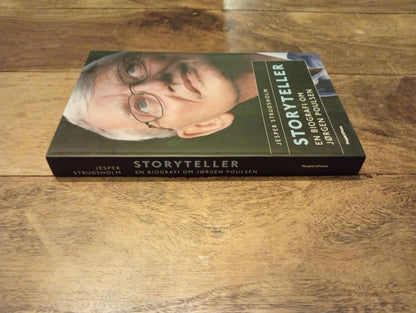 Storyteller Jørgen Poulsen af Jesper Strudsholm People´sPress 2007
