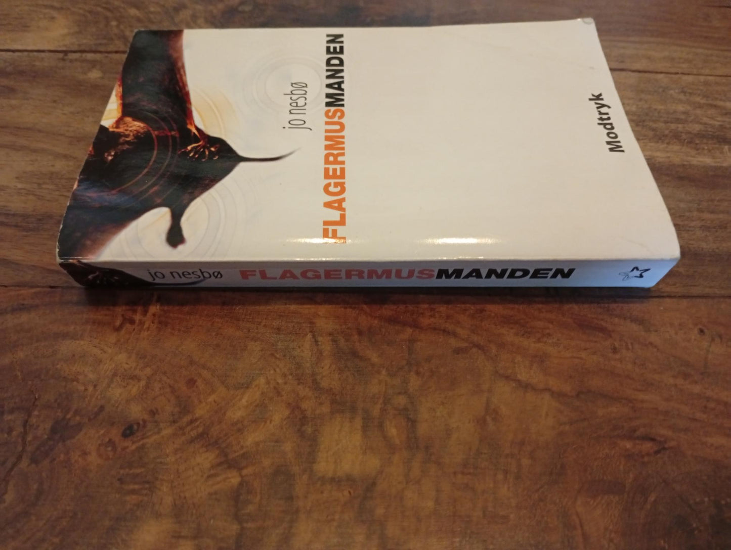 Flagermusmanden Jo Nesbø Modtryk 2011