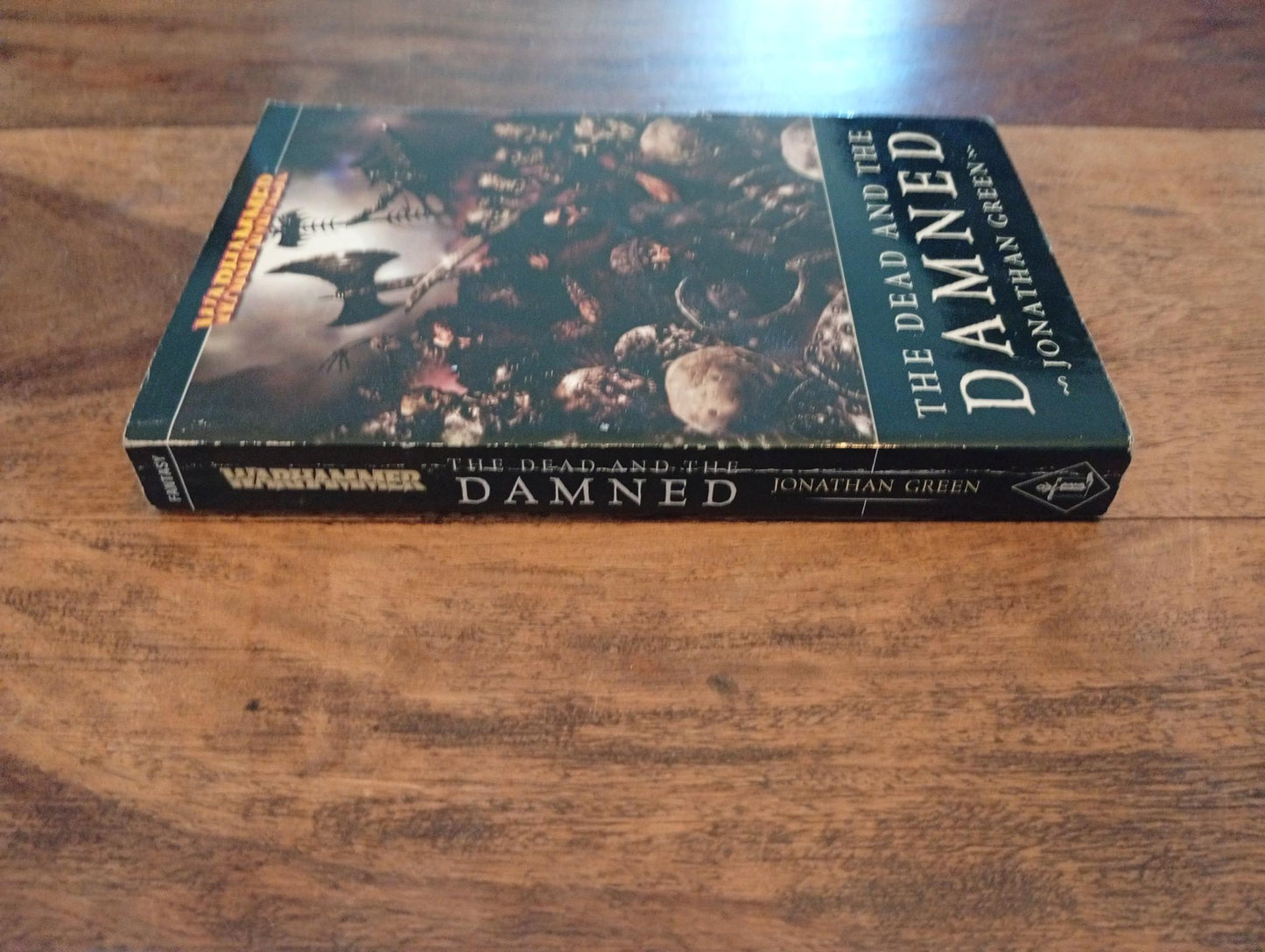 Warhammer Fantasy The Dead and the Damned Black Library 2002
