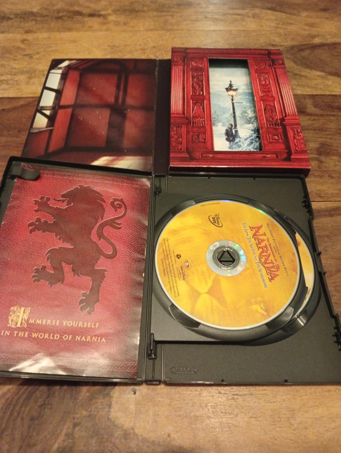 Narnia Løven, heksen og garderobeskabet Special Two-DVD Collector's Edition 2005