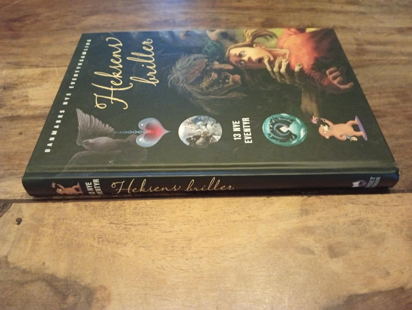 Heksens briller 13 nye eventyr 2013