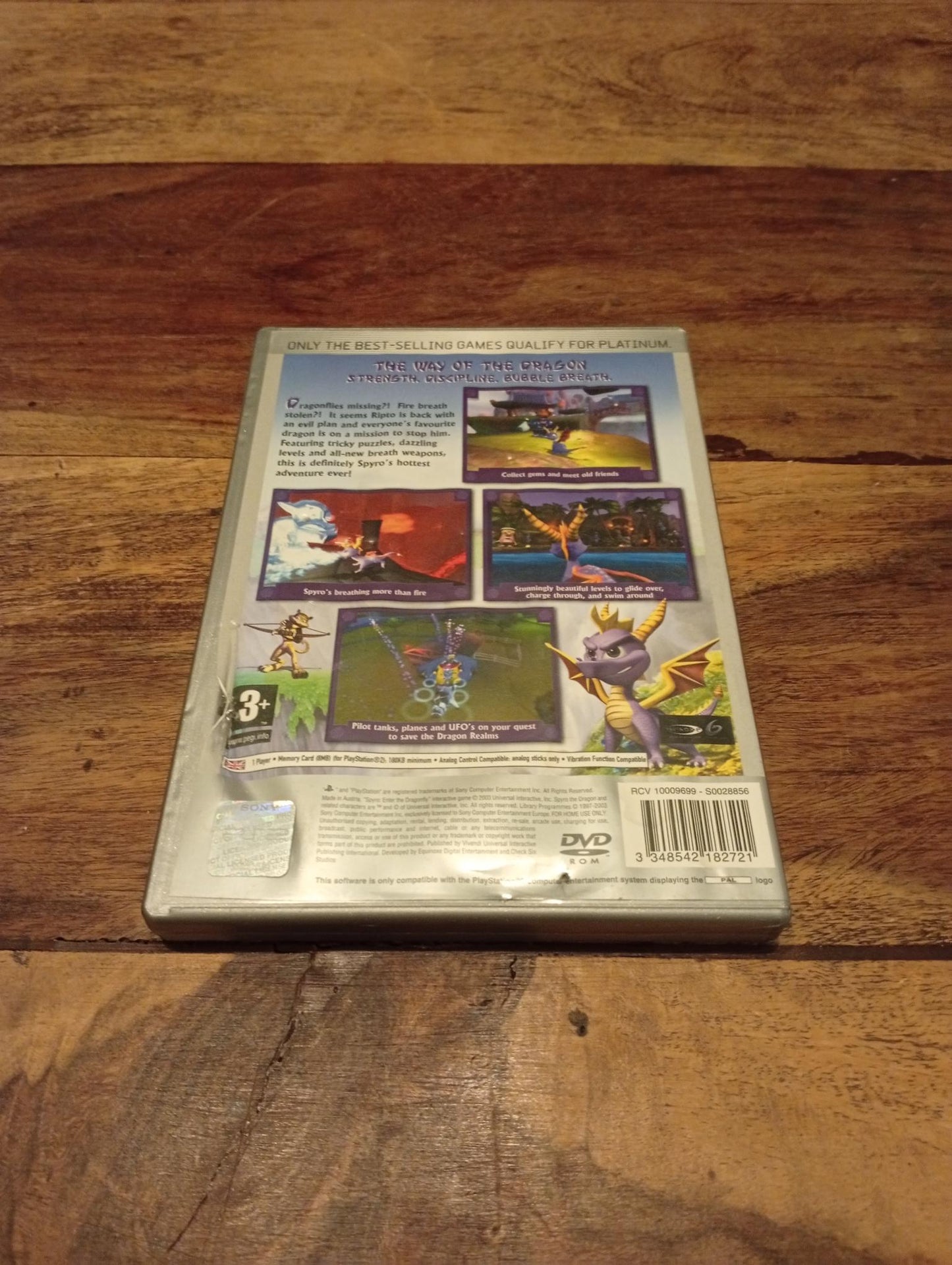 PlayStation 2 Spyro Enter the Dragonfly Platinum 2002