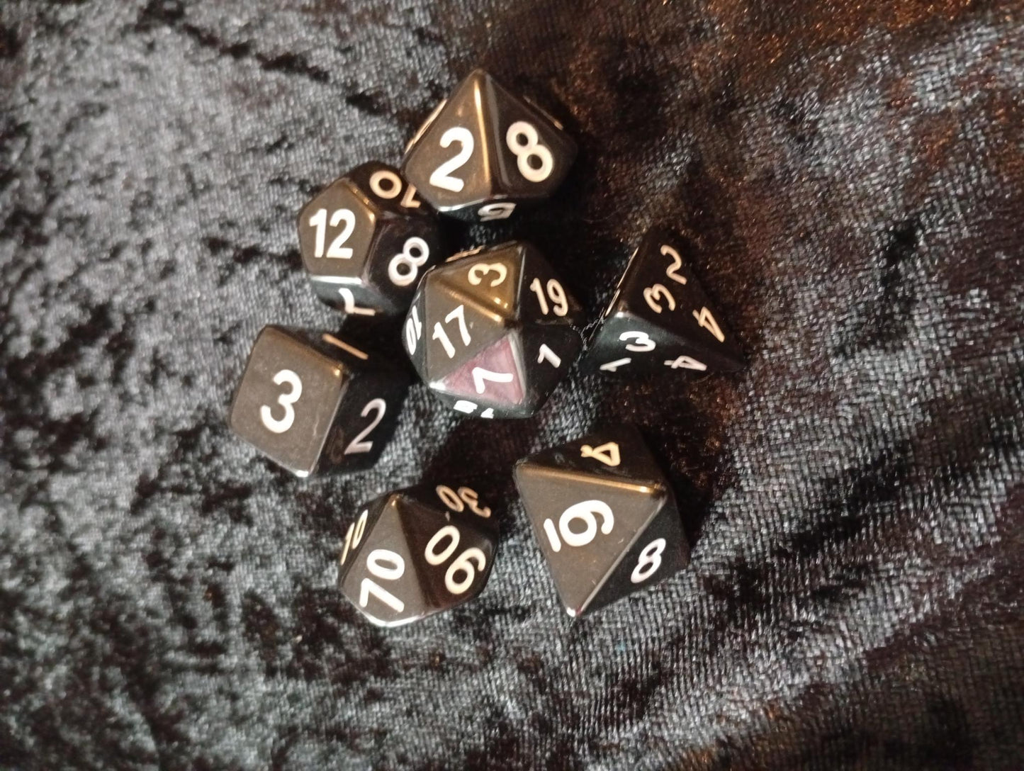 Dice set: 7-piece set includes one D4, D6, D8, D10, D12, D20 and D100 D10 Procent