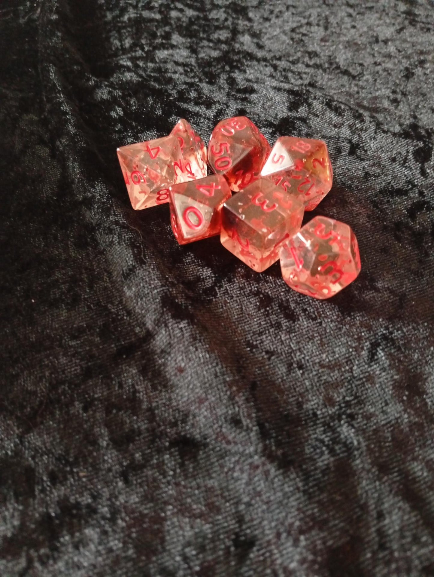 Dice set: 7-piece set includes one D4, D6, D8, D10, D12, D20 and D100 D10 Procent