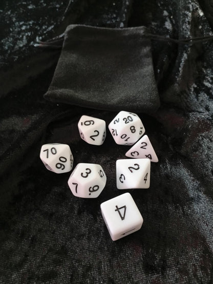 Dice set: 7-piece set/Dice Bag one D4, D6, D8, D10, D12, D20 and D100 D10 Procent