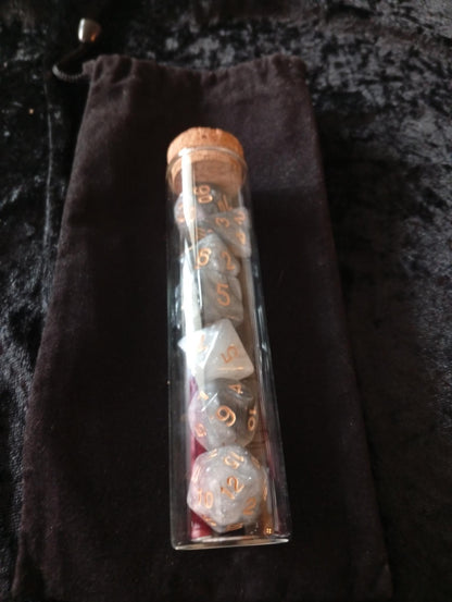 Dice set: 7-piece set/Potion Glass/ Dice Bag one D4, D6, D8, D10, D12, D20 and D100 D10 Procent