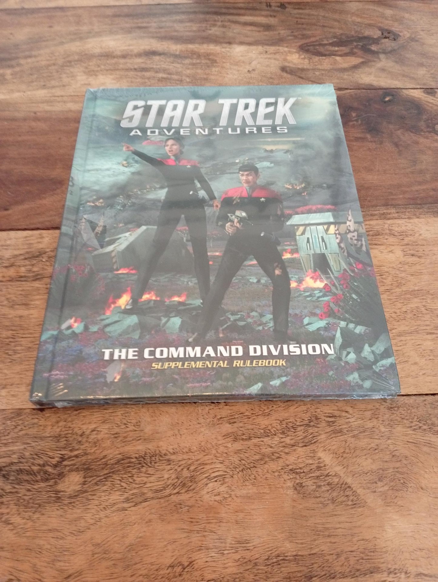 Star Trek Adventures The Command Division (New) Modiphius Entertainment 2018 - AllRoleplaying.com