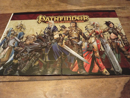 Pathfinder GM Screen Paizo Publishing 2009 - AllRoleplaying.com