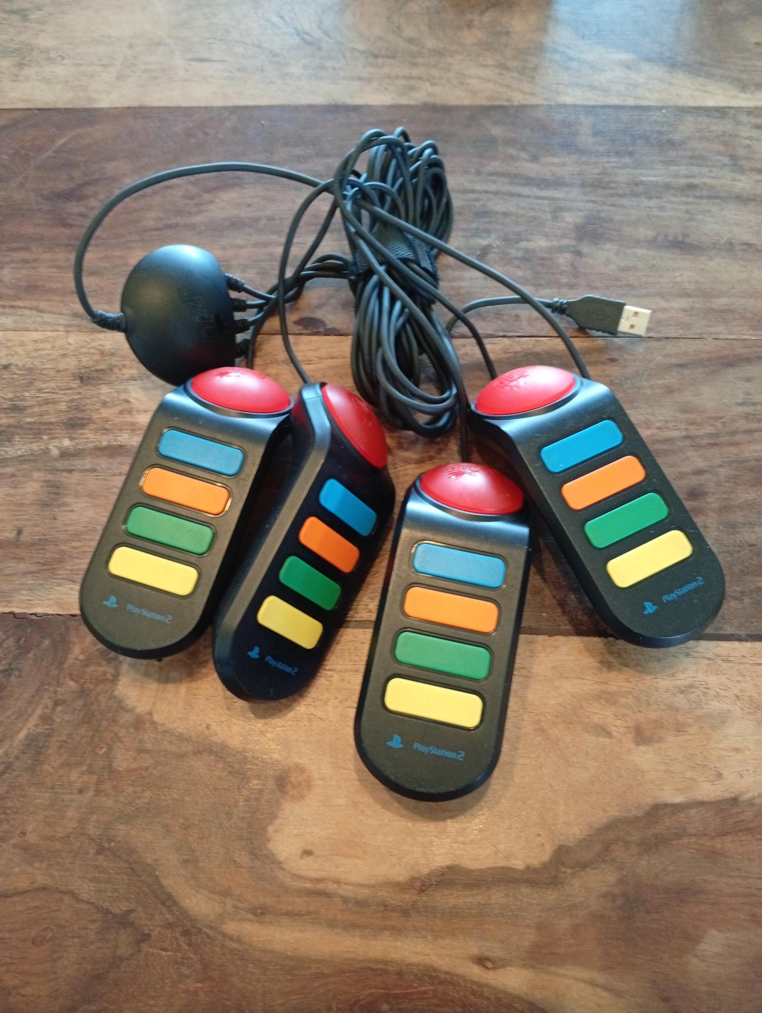 PlayStation 2 Buzz! Buzzers controllere - AllRoleplaying.com