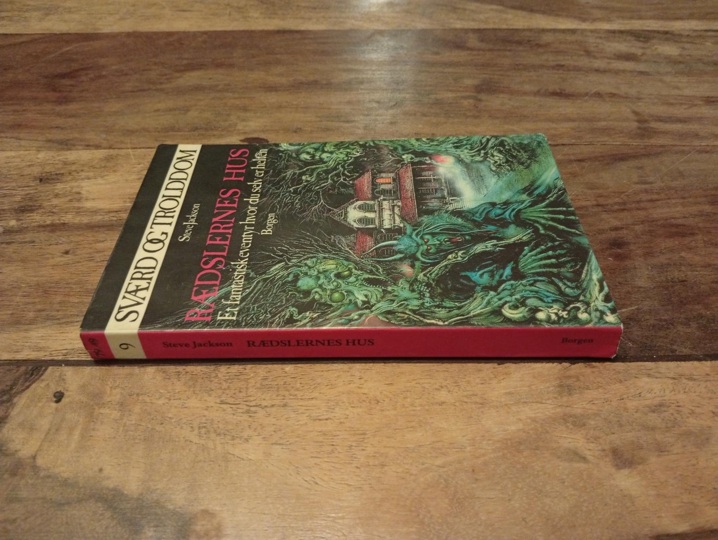 Sværd og Trolddom Rædslernes Hus #9 Steve Jackson 1987 - AllRoleplaying.com