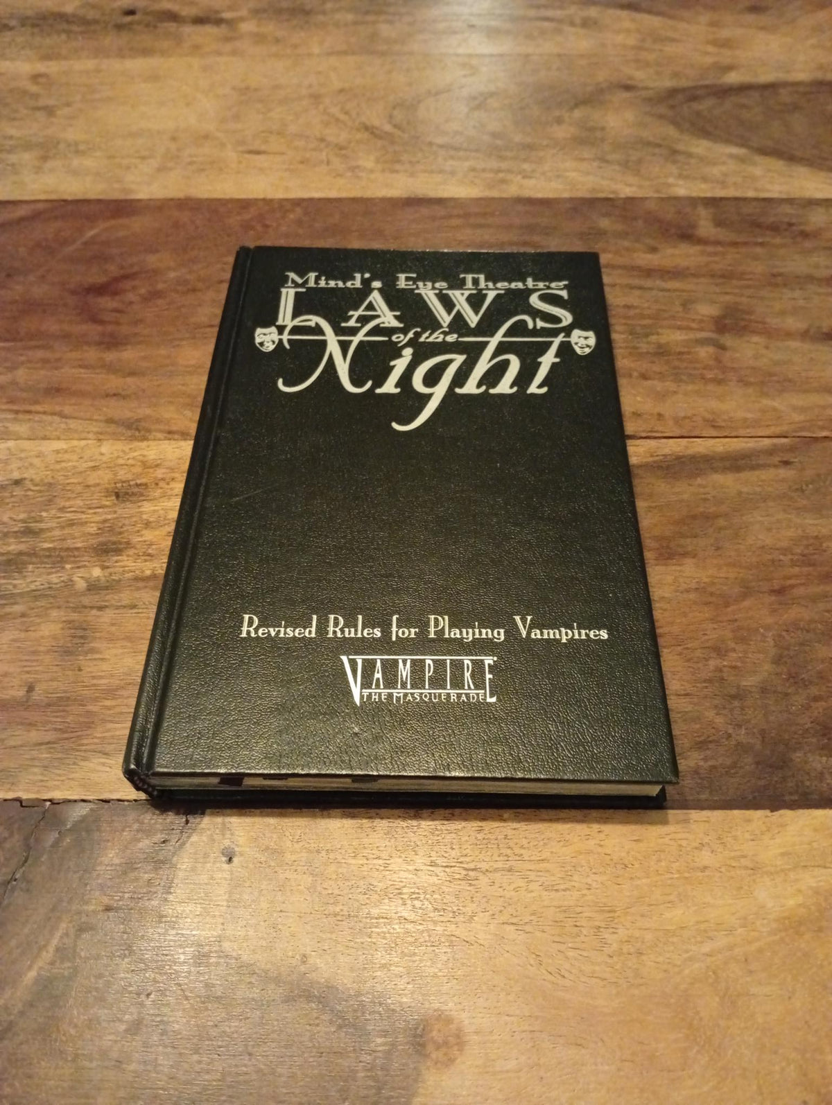 Mind's Eye Theatre Laws of the Night: Revised Rules for Playing Vampires 1999