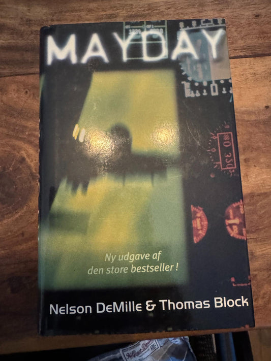 Mayday Nelson DeMille og Thomas Block