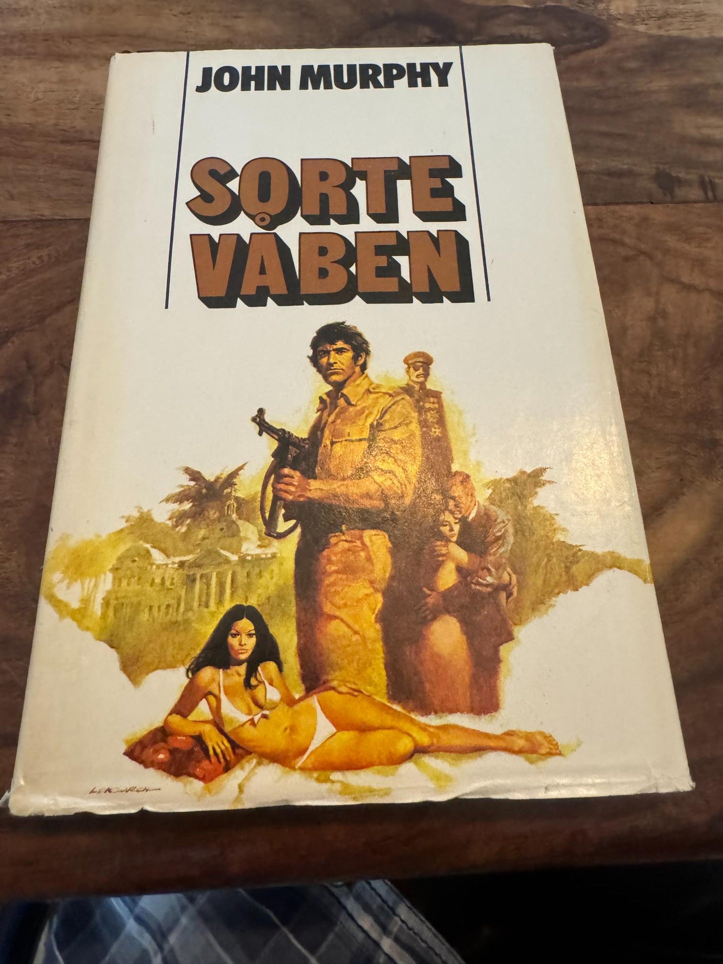 Sorte våben John Murphy Lademanns Forlag 1975