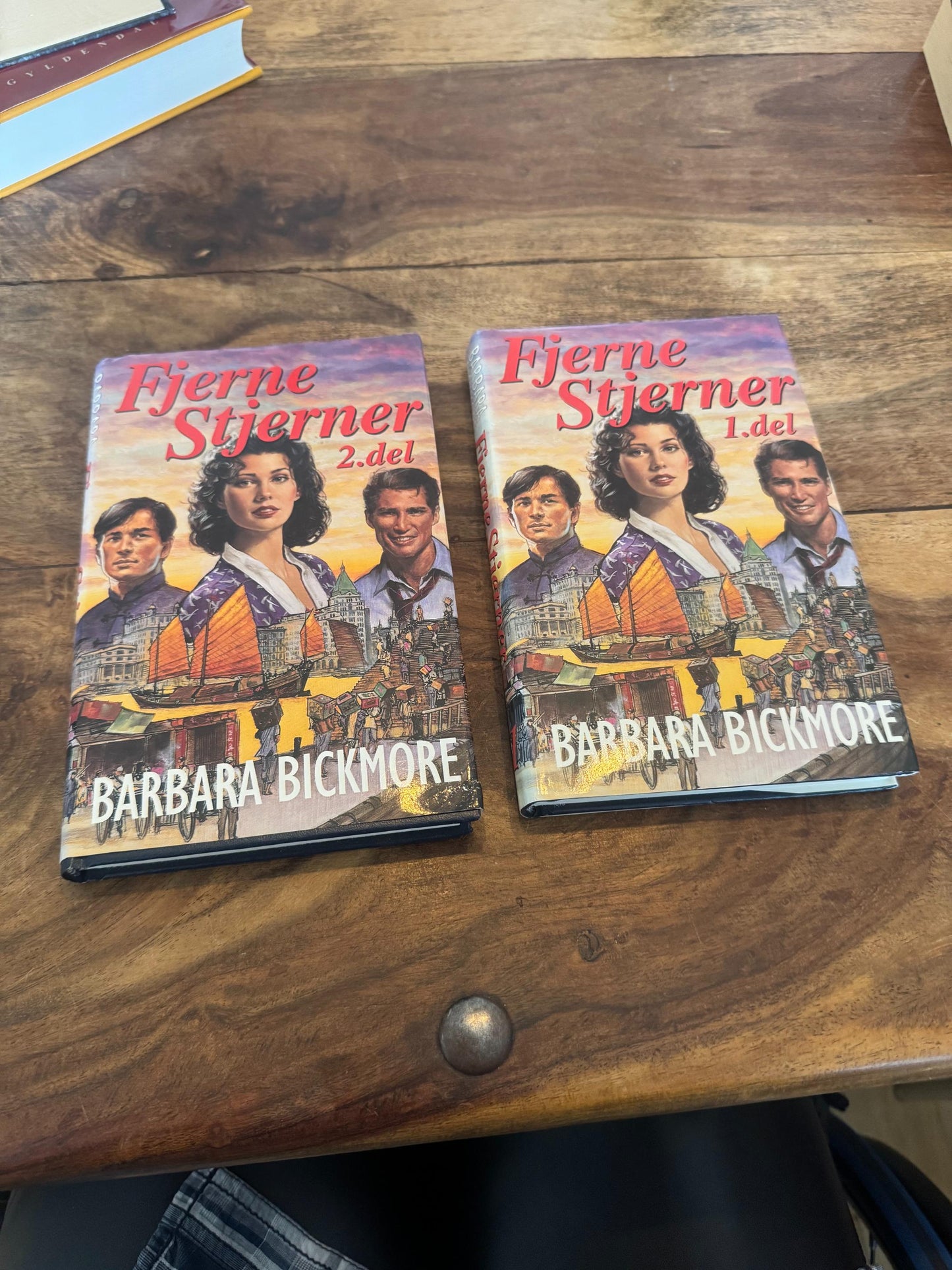 Fjerne Stjerner 1+2 Barbara Bickmore
