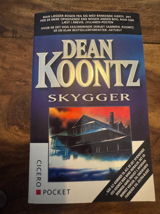 Skygger Dean R. Koontz 2011