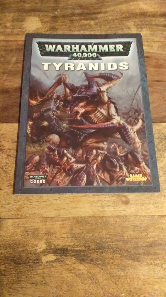 WARHAMMER 40K CODEX TYRANIDS Games Workshop - books