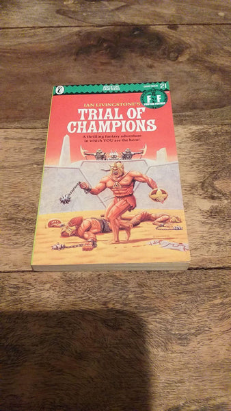 TRIAL OF CHAMPIONS Fighting Fantasy #21 1986 Ian Livingstone - Steve Jackson - books