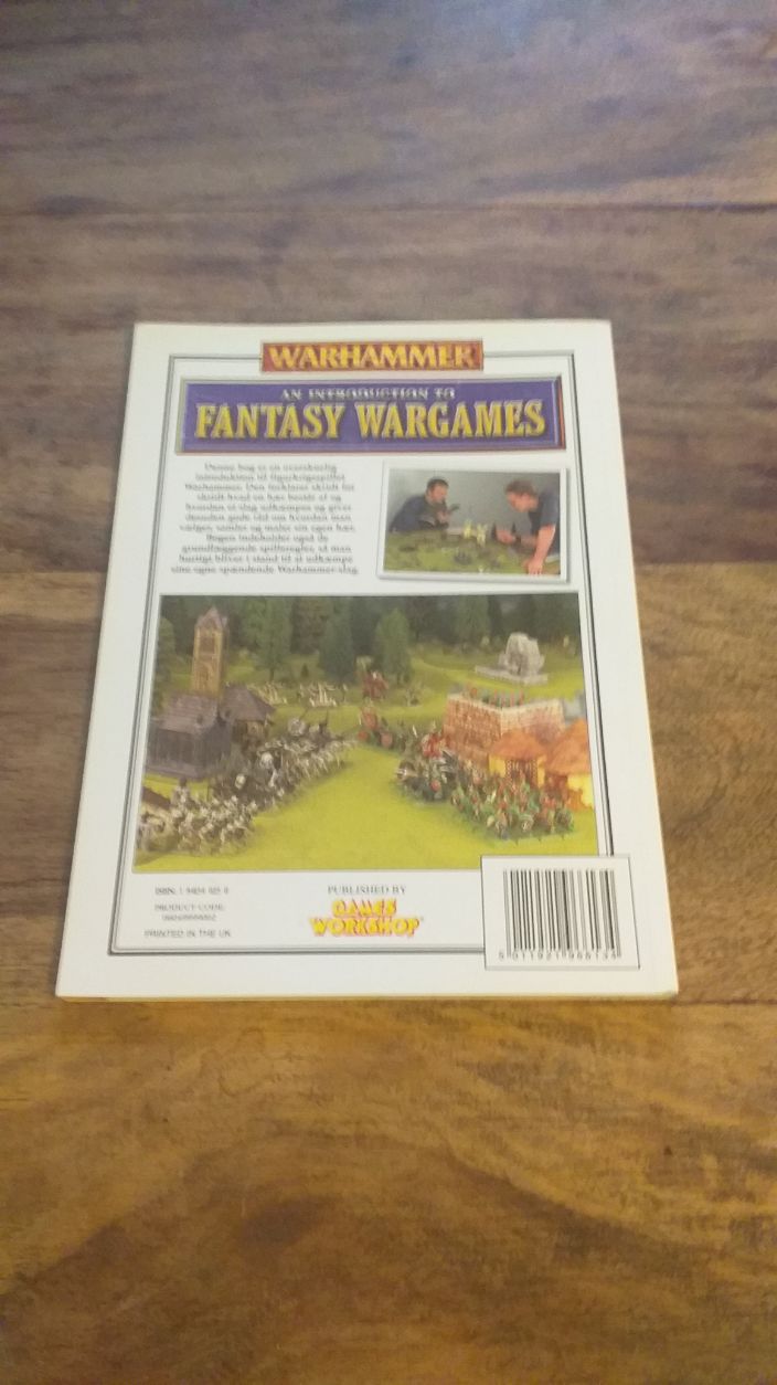 An Introduction to Fantasy Wargames Book Dansk Warhammer