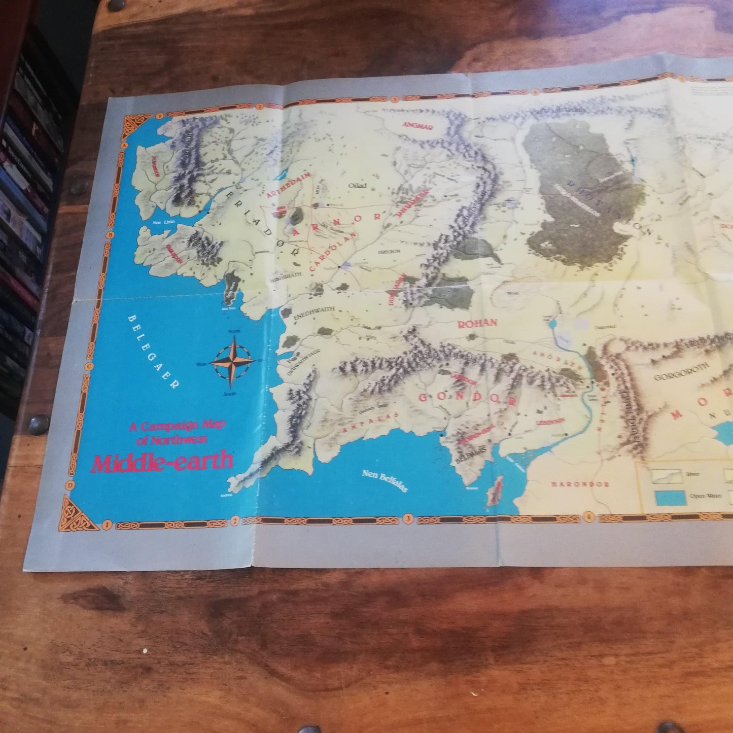 MIDDLE-EARTH MERP ADVENTURE GUIDEBOOK II w/Color POSTER MAP - AllRoleplaying.com