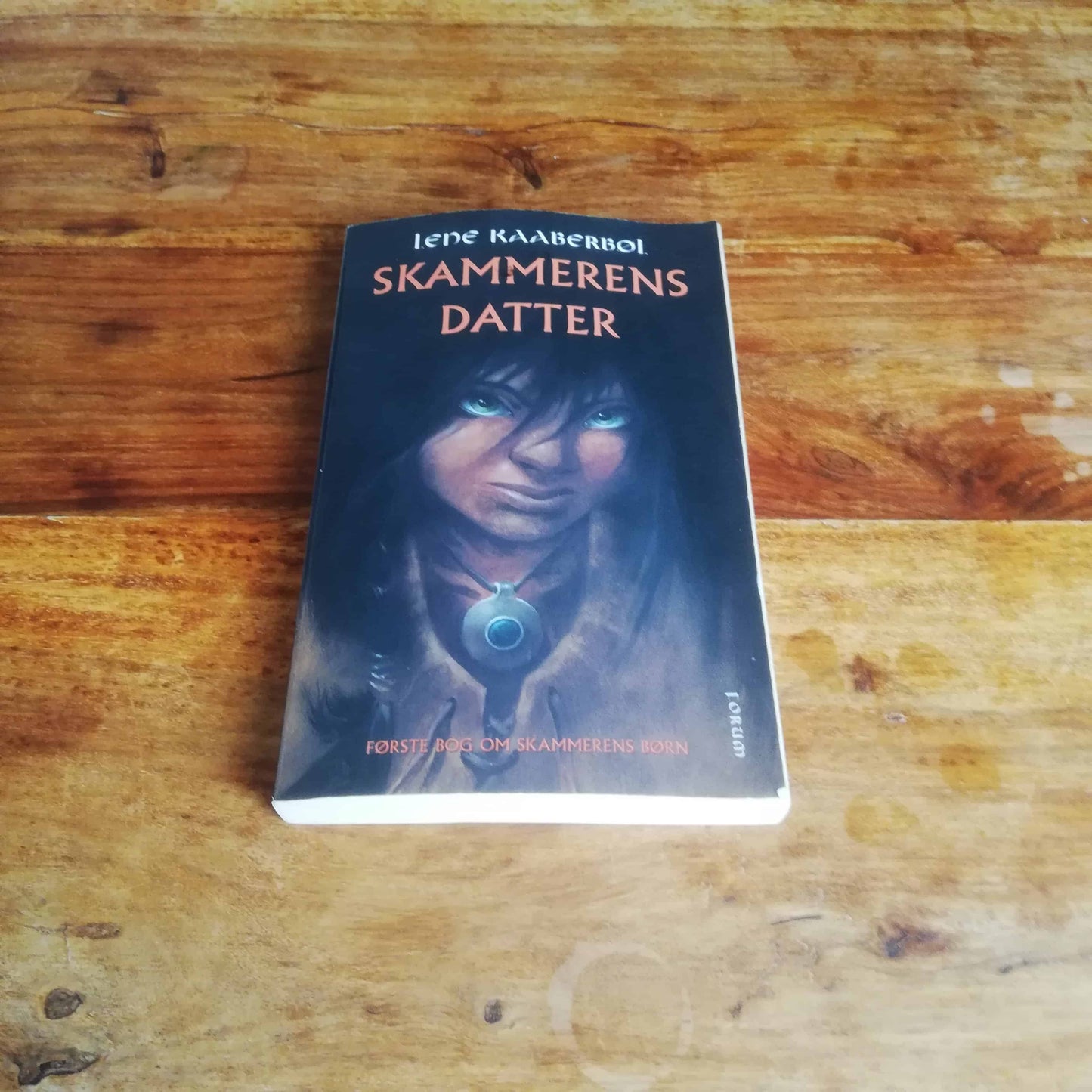 Skammerens datter - Skammertegnet - Skammerens datter 1 - 2 -3 Lene Kaaberbøl - AllRoleplaying.com