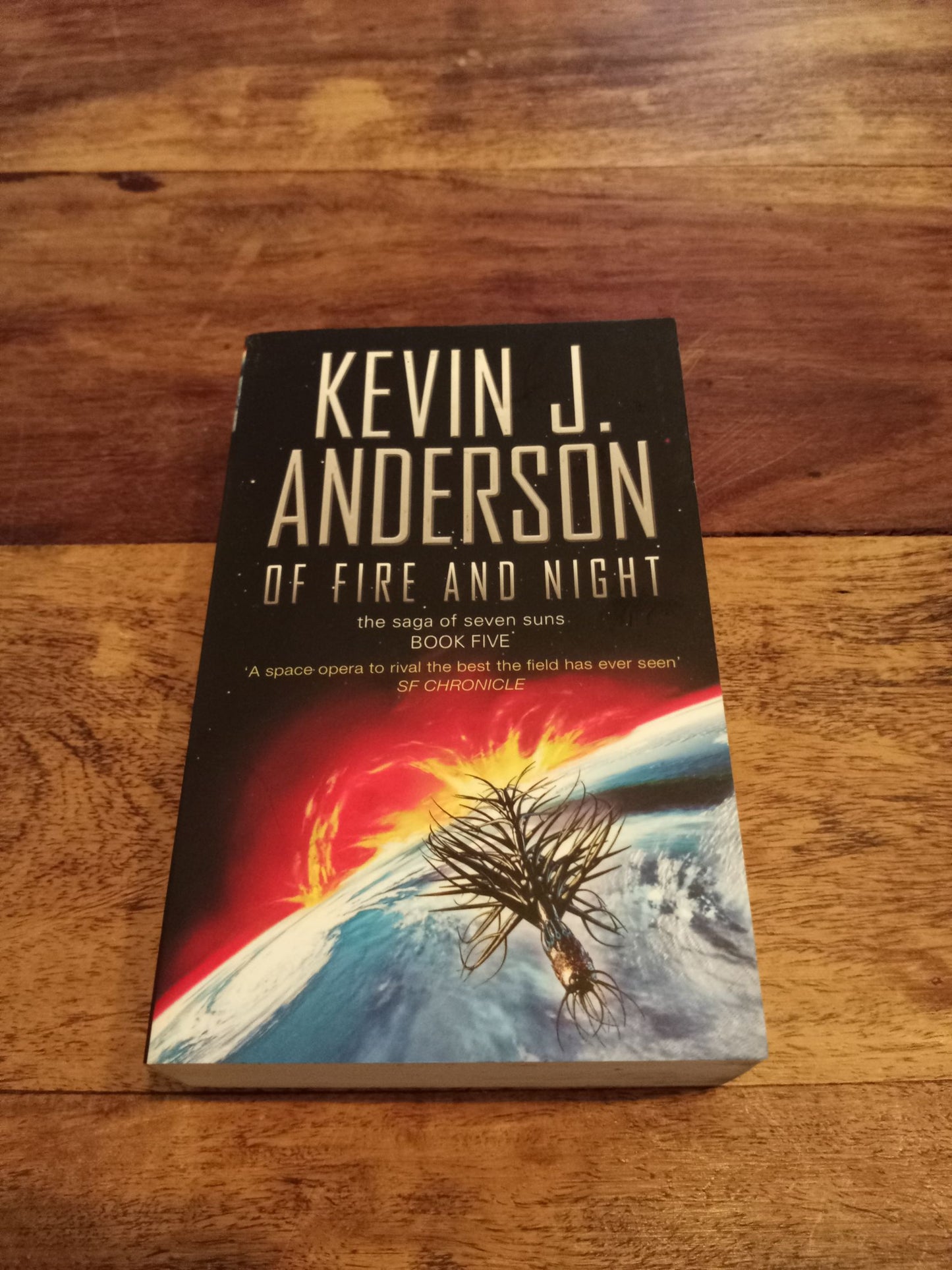 Of Fire and Night Saga of Seven Suns #5 Kevin J. Anderson 2006