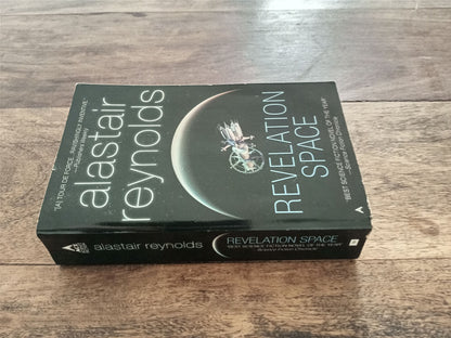 Revelation Space Revelation Space #1 Alastair Reynolds 2001
