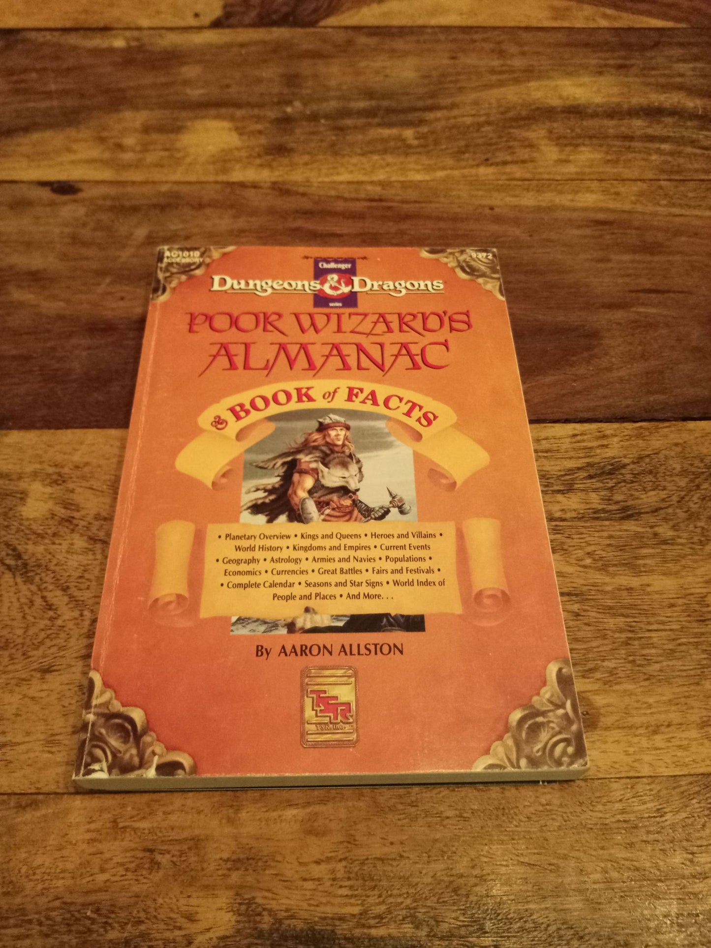 Dungeons & Dragon Poor Wizard's Almanac & Book of Facts Challenger Series With Map 1992