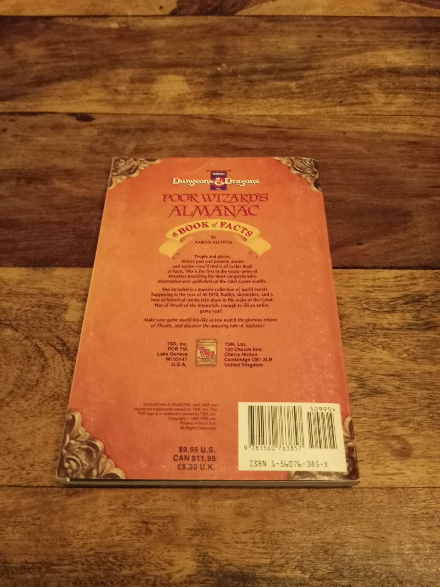 Dungeons & Dragon Poor Wizard's Almanac & Book of Facts Challenger Series With Map 1992