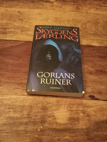 Gorlans ruiner Skyggens lærling #1 John Flanagan 2015