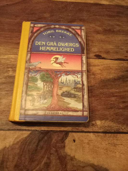 Den Grå Dværgs Hemmelighed Toril Brekke Hardcover 1992