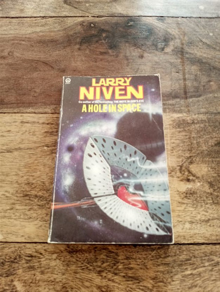 A Hole in Space Larry Niven 1974