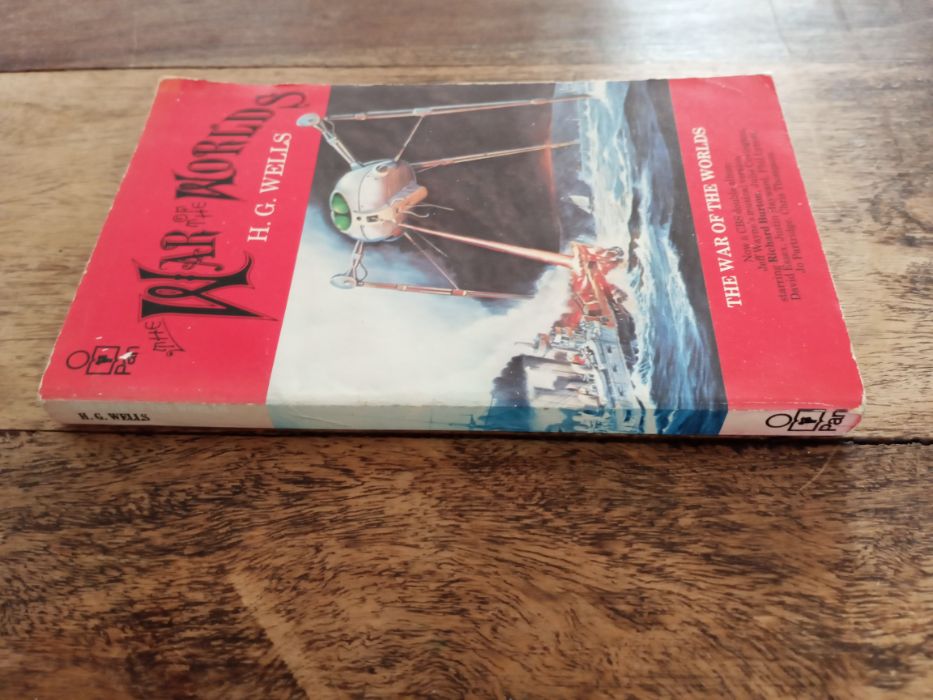 The War of the Worlds H. G. Wells 1985