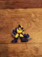 Marvel Super Hero Squad WOLVERINE Yellow & Blue Costume w/ Claws Forward X-Men