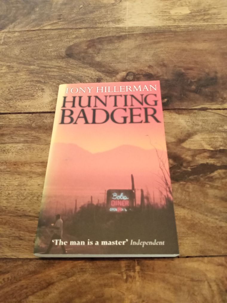Hunting Badger Tony Hillerman 2001