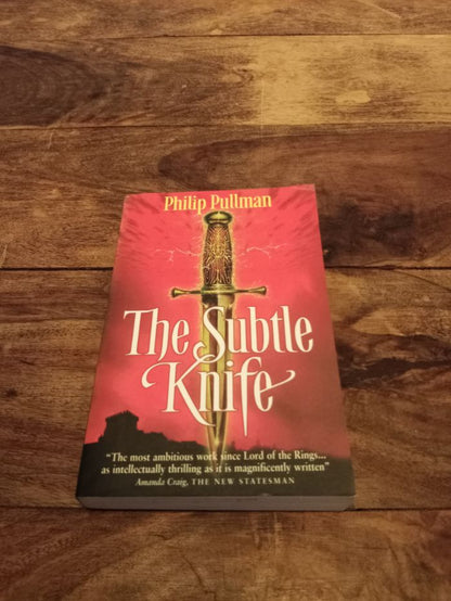 The Subtle Knife His Dark Materials #2 Philip Pullman Scholastic 2007