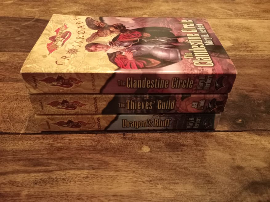 DragonLance Crossroads 1-3 Mary H. Herbert Jeff Crook Wizards of the Coast 2000 - 2001