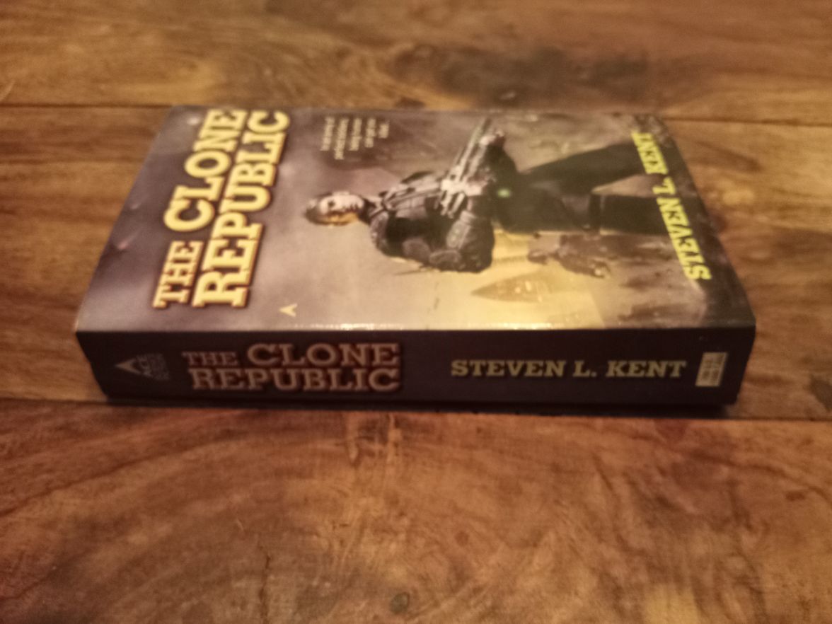 The Clone Republic Clone Republic #1 Steven L. Kent Penguin Publishing Group 2006